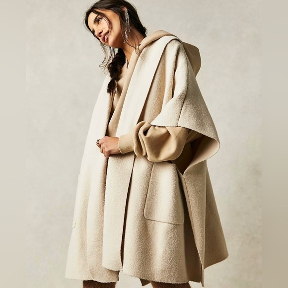 Free People Jackets & Blazers - Free People SUPER SOFT oversized hooded kimono